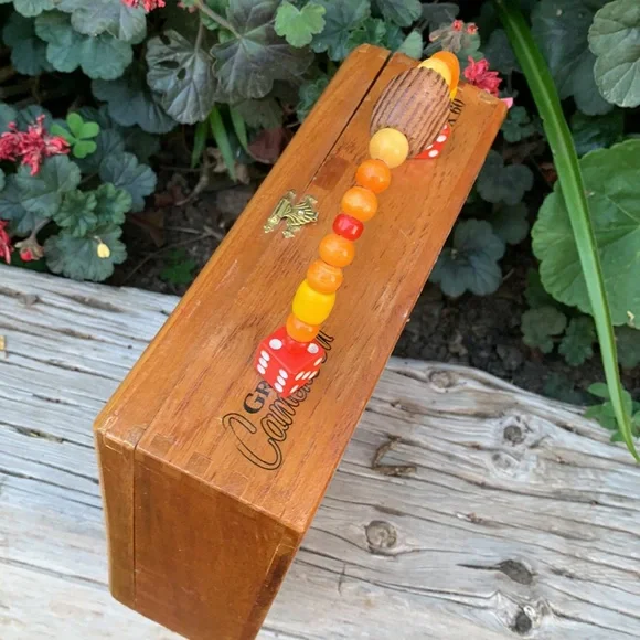 Vintage pinup girl rockabilly cigarbox purse - Picture 8 of 12